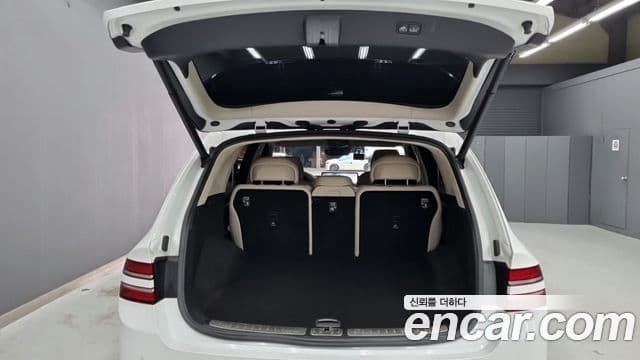 Genesis GV80 2022 — фото 18 из 18