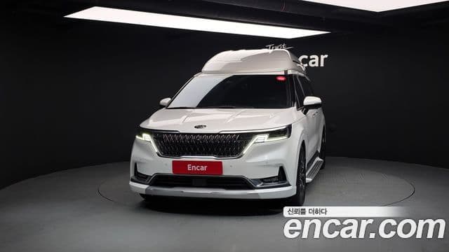 Kia Carnival 2021 — ფოტო 3/20