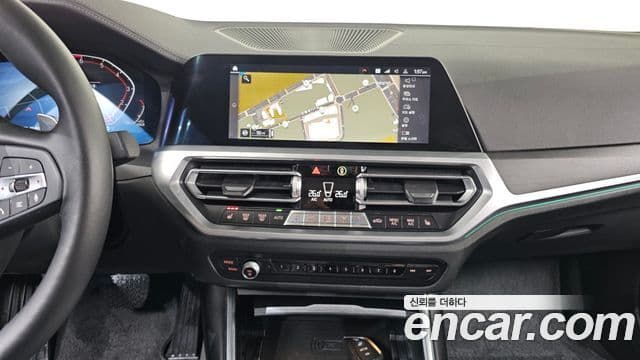 BMW 3 Series 2020 — Şəkil 14/20
