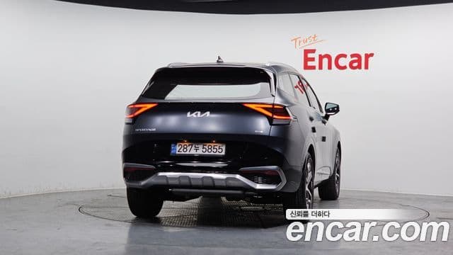 Kia Sportage 2021 — ფოტო 4/20
