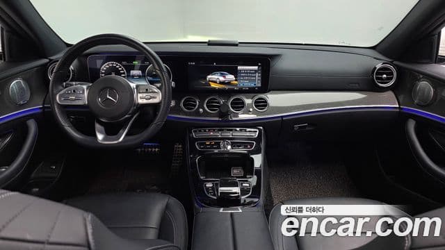 Mercedes-Benz E-Class 2019 — ფოტო 7/20