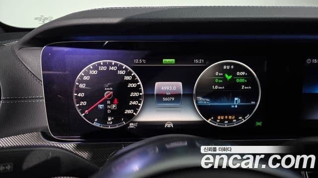 Mercedes-Benz E-Class 2019 — ფოტო 8/20
