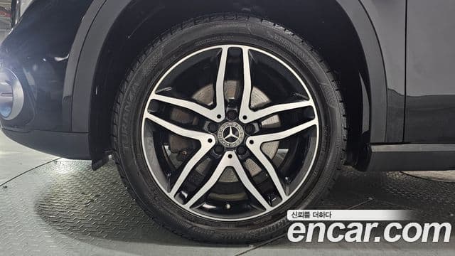Mercedes-Benz GLA-Class 2019 — ფოტო 5/20