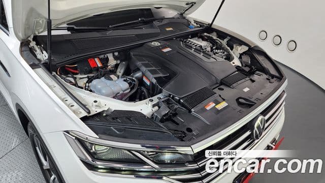 Volkswagen Touareg 2023 — Şəkil 6/20
