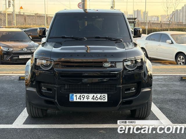 Land Rover Defender 2023 — ფოტო 19/19