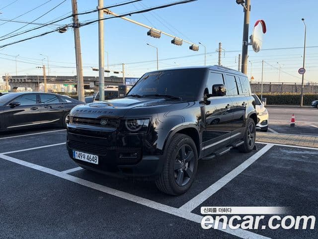 Land Rover Defender 2023 — ფოტო 1/19