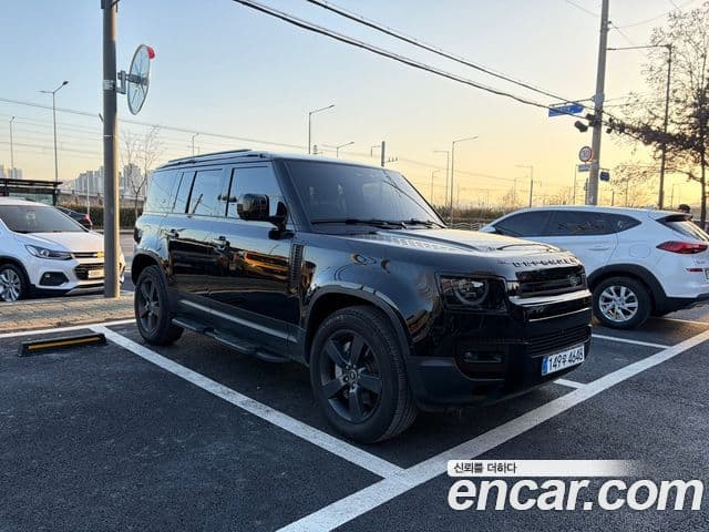 Land Rover Defender 2023 — ფოტო 3/19