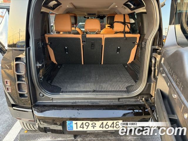 Land Rover Defender 2023 — ფოტო 6/19