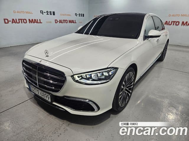Mercedes-Benz S-Class 2022 — Photo 17/20