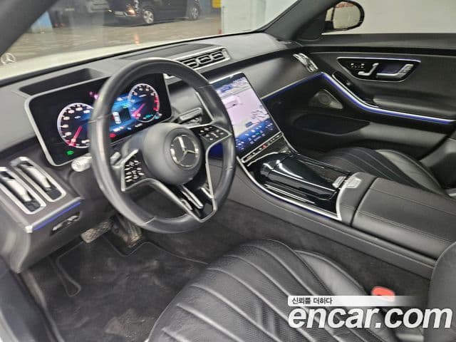 Mercedes-Benz S-Class 2022 — Photo 11/20