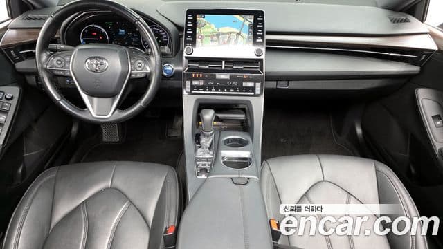 Toyota Avalon 2019 — Фото 10/20