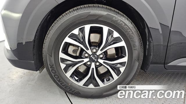 Kia Carnival 2023 — Фото 5/20