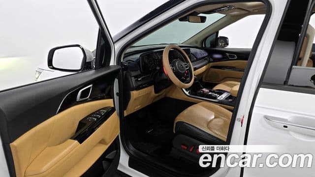 Kia Carnival 2020 — ფოტო 10/20