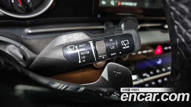 Kia Carnival 2023 — Фото 16/20