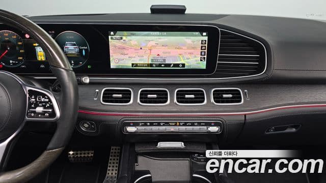 Mercedes-Benz GLS-Class 2022 — Фото 15/20