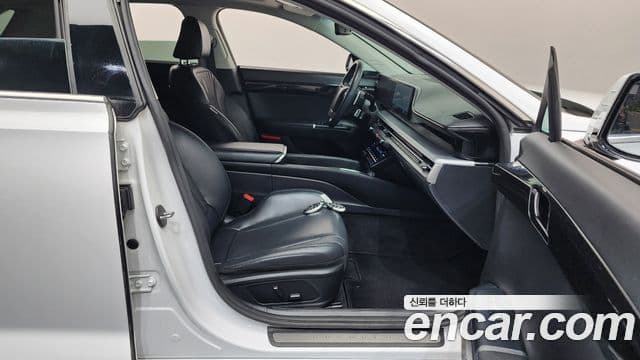 Hyundai Grandeur 2023 — фото 11 из 20
