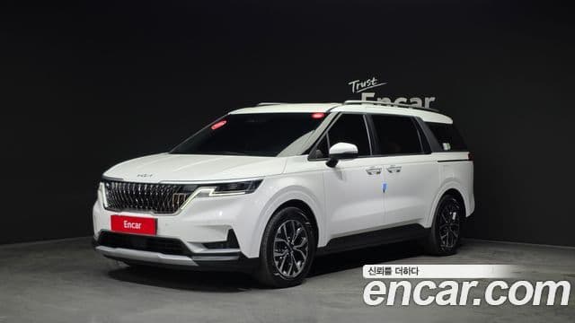 Kia Carnival 2022 — ფოტო 1/20