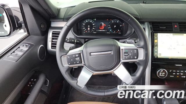 Land Rover Discovery 5 2024 — ფოტო 13/20