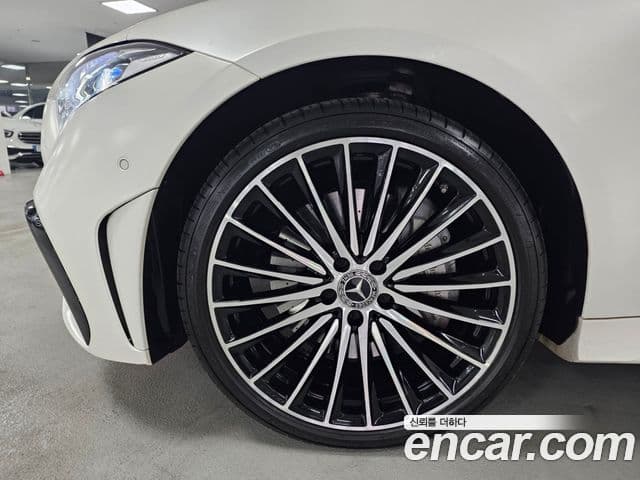 Mercedes-Benz CLS-Class 2022 — Photo 3/17