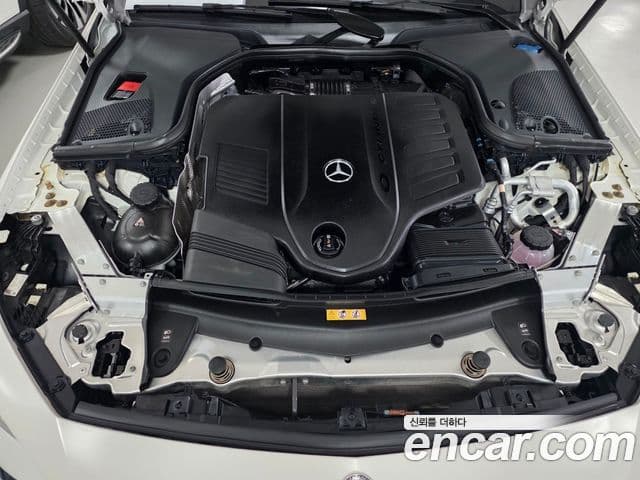 Mercedes-Benz CLS-Class 2022 — Photo 15/17
