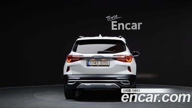 Kia Seltos 2022 — Şəkil 4/20
