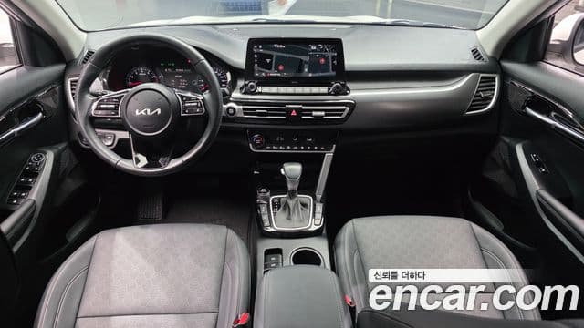 Kia Seltos 2022 — Şəkil 7/20