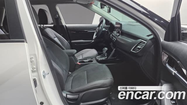 Kia Seltos 2022 — Şəkil 10/20