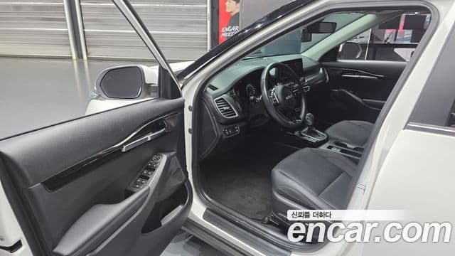 Kia Seltos 2022 — Şəkil 11/20