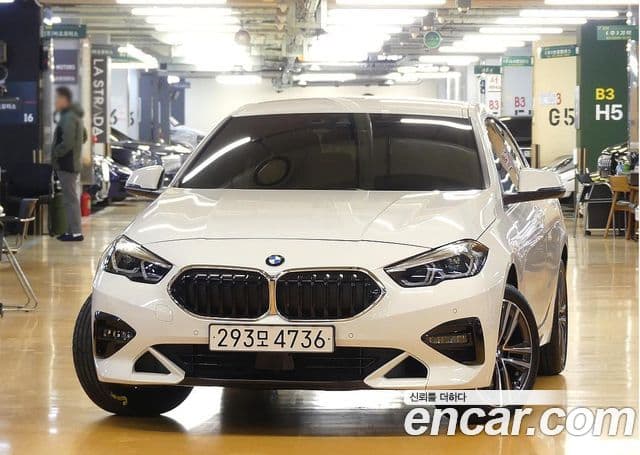 BMW 2 Series Gran Coupe 2024 — Фото 2/20