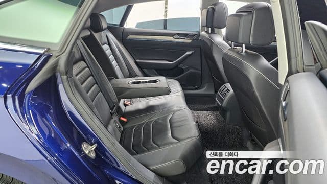 Volkswagen Arteon 2018 — ფოტო 12/20