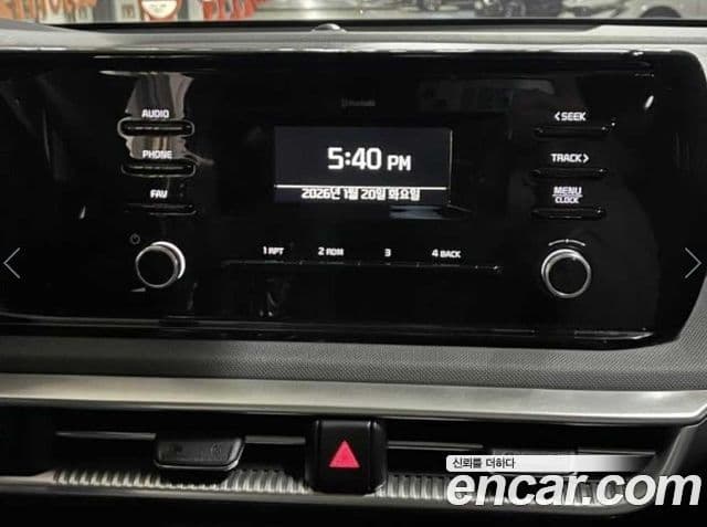 Kia K5 2023 — ფოტო 6/16