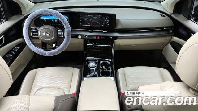Kia Carnival 2021 — Фото 7/20