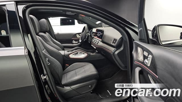 Mercedes-Benz GLE-Class 2025 — Photo 3/20