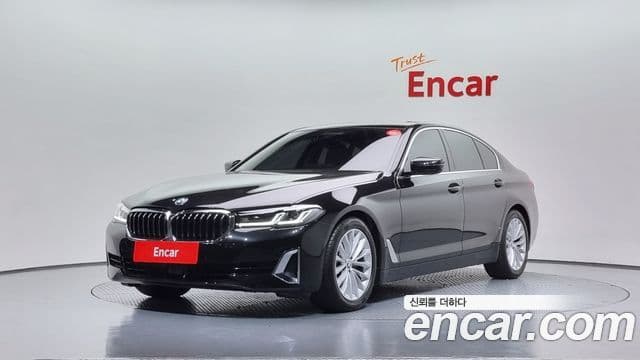 BMW 5 Series 2023 — Şəkil 1/20
