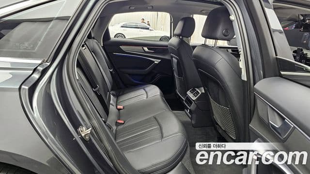 Audi A6 2019 — Şəkil 12/20
