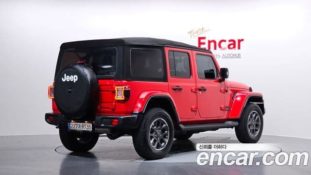Jeep Wrangler 2021 — ფოტო 2/20