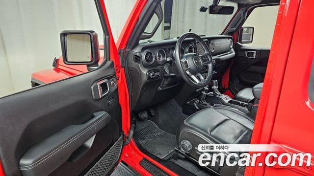 Jeep Wrangler 2021 — Şəkil 10/20