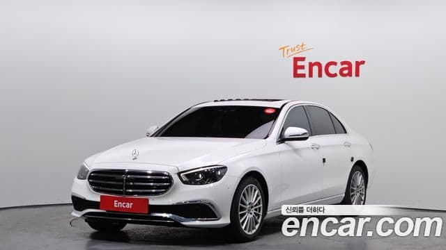 Mercedes-Benz E-Class 2021 — ფოტო 1/20