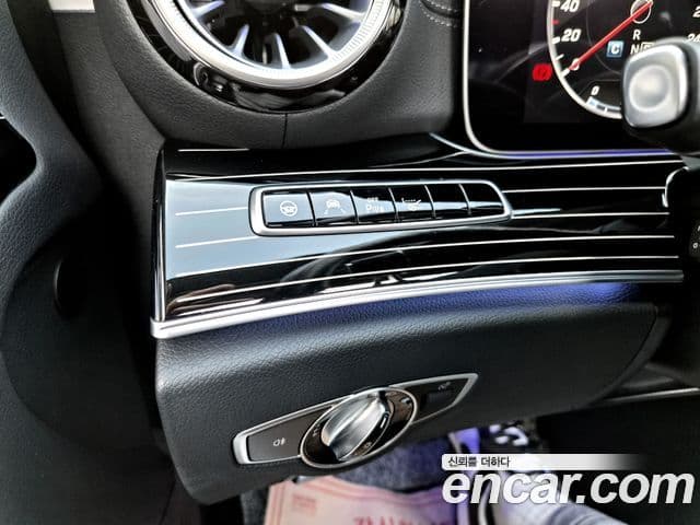 Mercedes-Benz CLS-Class 2019 — Şəkil 18/20