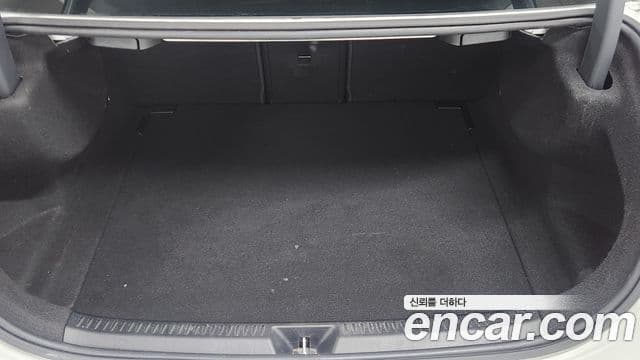 Mercedes-Benz A-Class 2021 — Şəkil 18/19