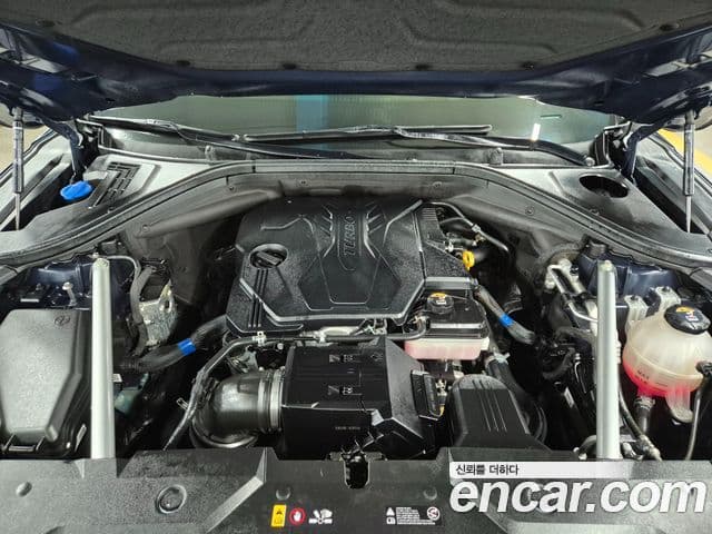 Genesis GV70 2021 — фото 11 из 20