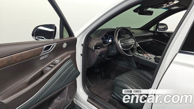 Genesis GV80 2022 — фото 8 из 20