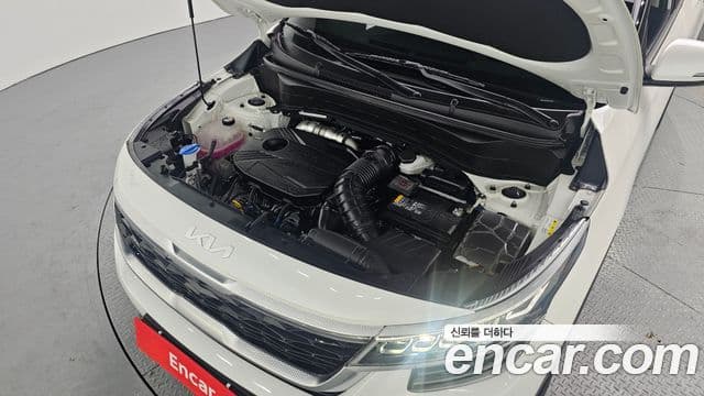 Kia Seltos 2022 — Şəkil 6/20