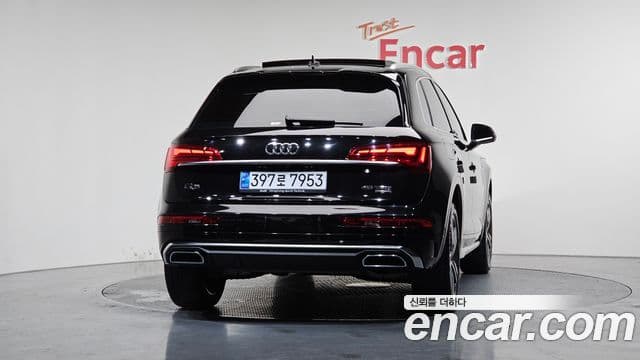 Audi Q5 2021 — Şəkil 4/20