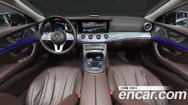 Mercedes-Benz CLS-Class 2021 — Photo 13/20