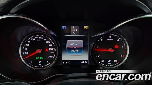 Mercedes-Benz GLC-Class 2018 — Şəkil 6/20