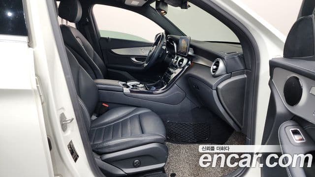 Mercedes-Benz GLC-Class 2018 — Şəkil 11/20