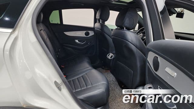 Mercedes-Benz GLC-Class 2018 — Şəkil 12/20
