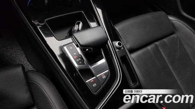 Audi A4 2022 — Şəkil 9/20