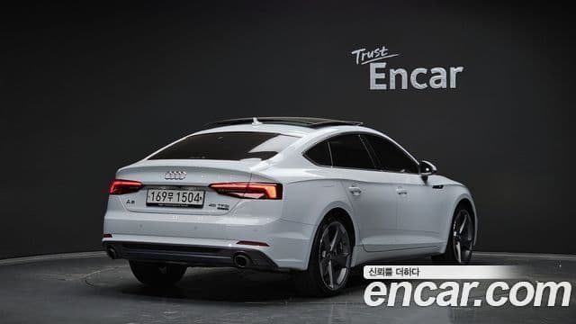 Audi A5 2019 — ფოტო 2/20